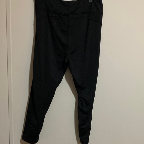 Cuddl Duds Classic Black Leggings - Picture 2 of 3